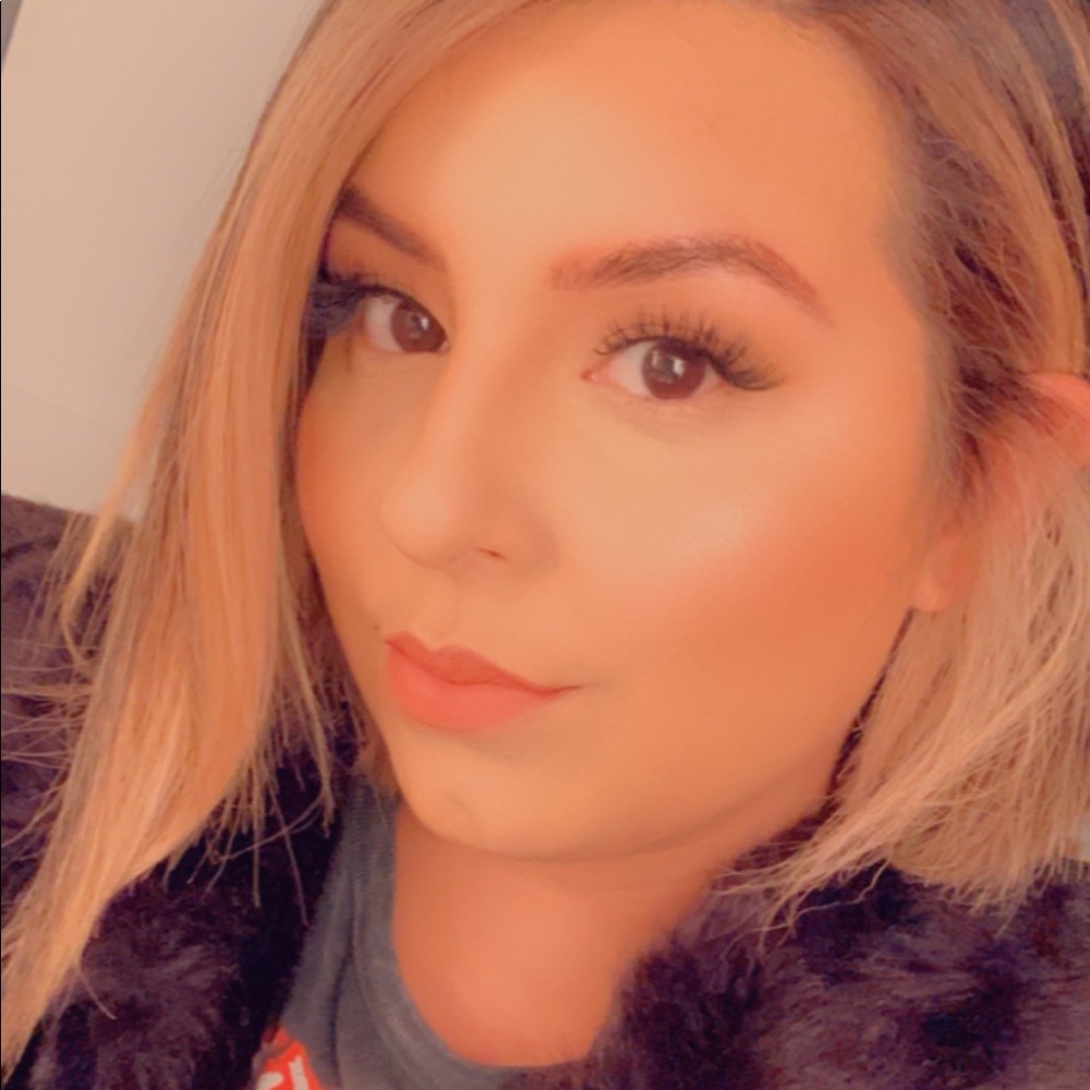 Meet your Posher, Janette